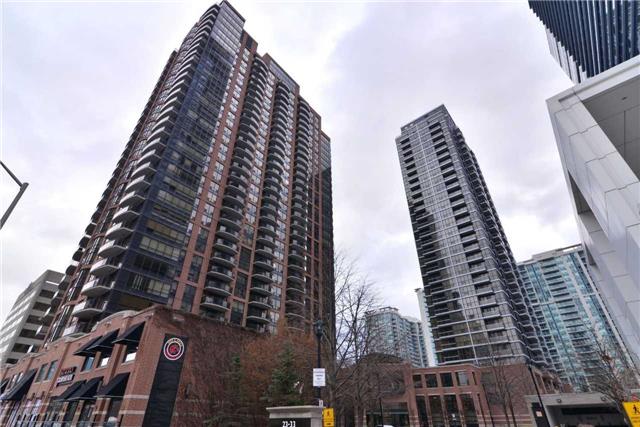 北约克Yonge/Sheppard 2房2卫公寓/柏文 加元约$: 73 万余;  人民币约￥365 万余